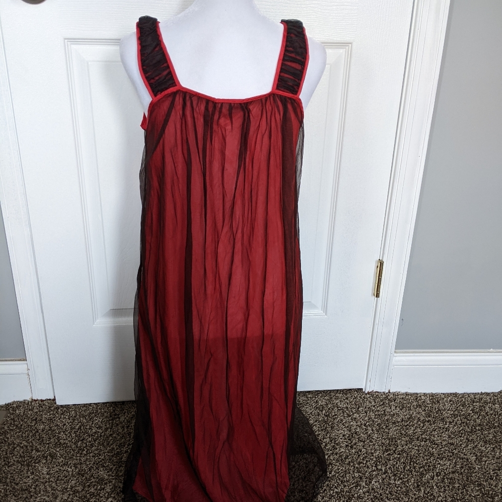Lingerie by Hamilton 50s-60s nightgown S